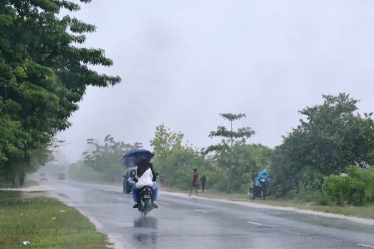 ދެކުނުގެ އަތޮޅުތަކަށް ހުދު ސަމާލު ނެރެފި