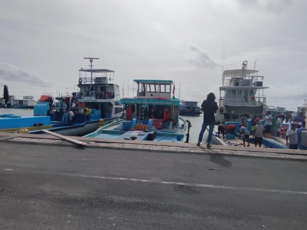 ތެޔޮ ލިބުމުގެ ދަތިކަމާހުރެ ހުވަދޫ އޮޑިފަހަރުތައް މަހަށް ނުފުރިފައި!