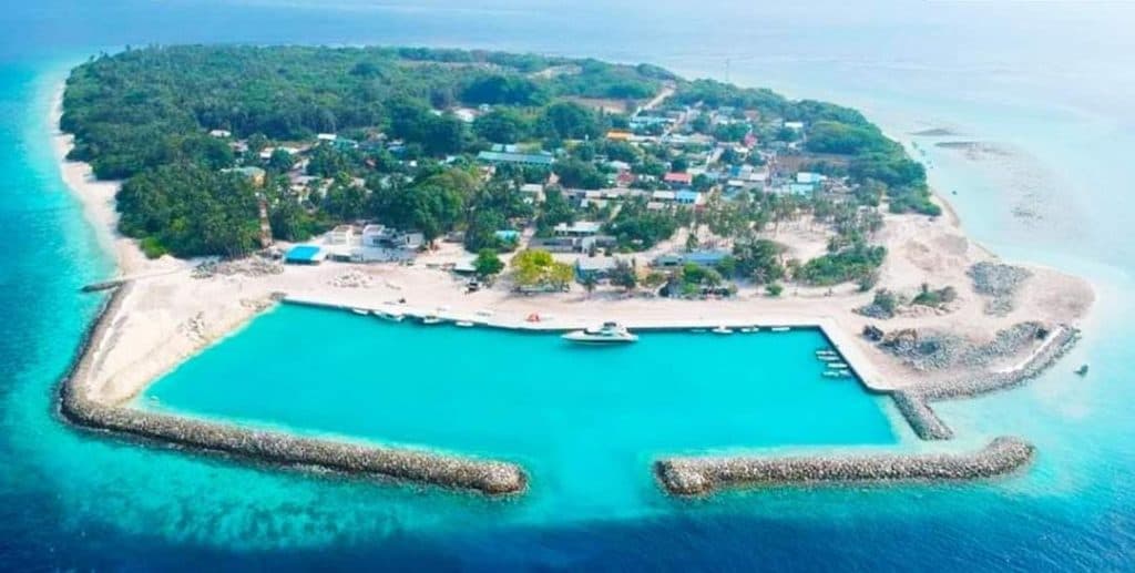 އަނގޮޅިތީމު ބަނދަރު ސަރަޙައްދުގައި މަސްކަނޑާ އައްޓެއް ހަދާދޭނެ ފަރާތެއް ހޯދަނީ