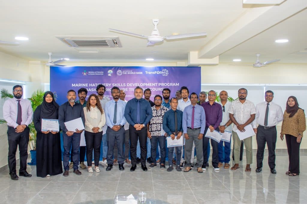 53 ފަރާތަކުން އަސާސީ މެރިކަލްޗަރ ކޯސް ފުރިހަމަކޮށްފި