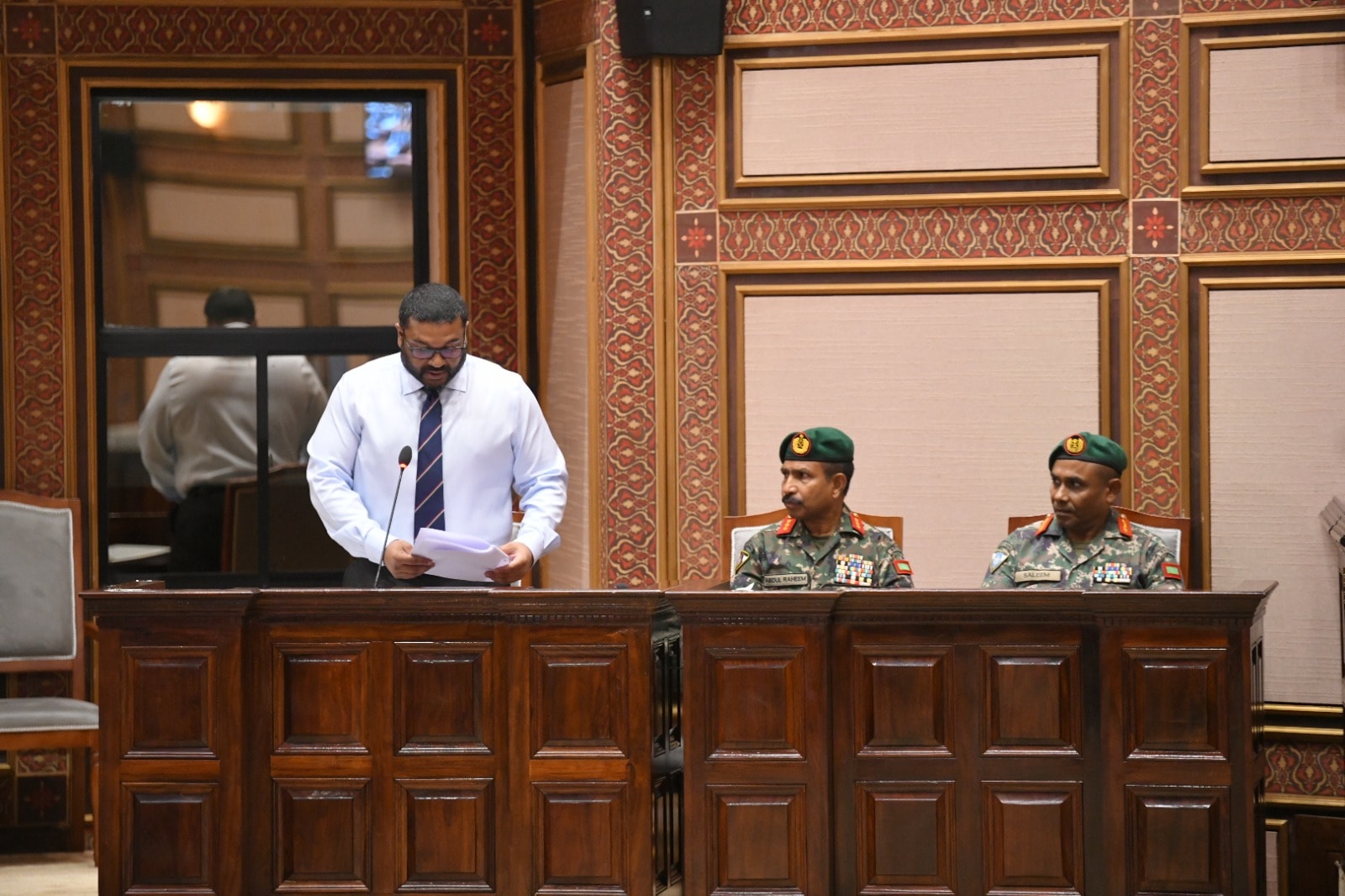 އިންޑިއާ ސިފައިން މަސްދޯނިތަކަށް އަރާފައިވަނީ މިސްކޮމިއުނިކޭޝަން އަކުން: ޣައްސާން