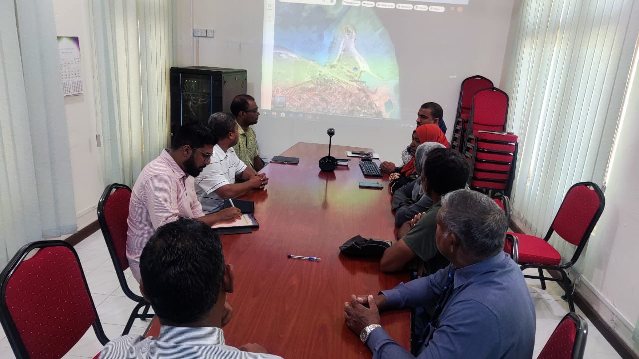 ނިލަންދޫގައި މަސް ފެކްޓަރީއެއް އަޅަން ބިމެއް ކަނޑައަޅަނީ