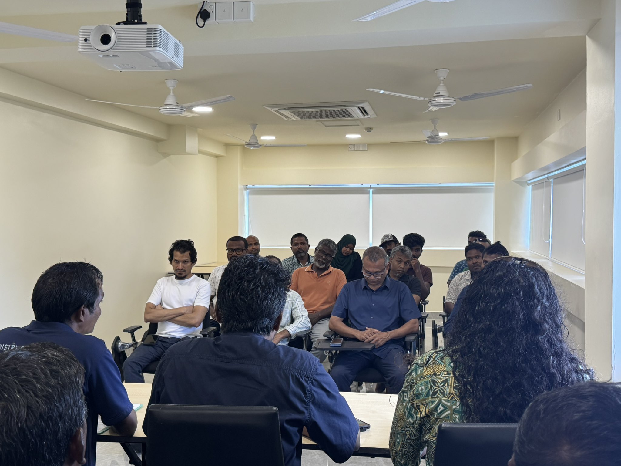 މެރިކަލްޗަރ ތަމްރީން ކޯހެއް މަނިޔަފުށީގައި ފަށައިފި