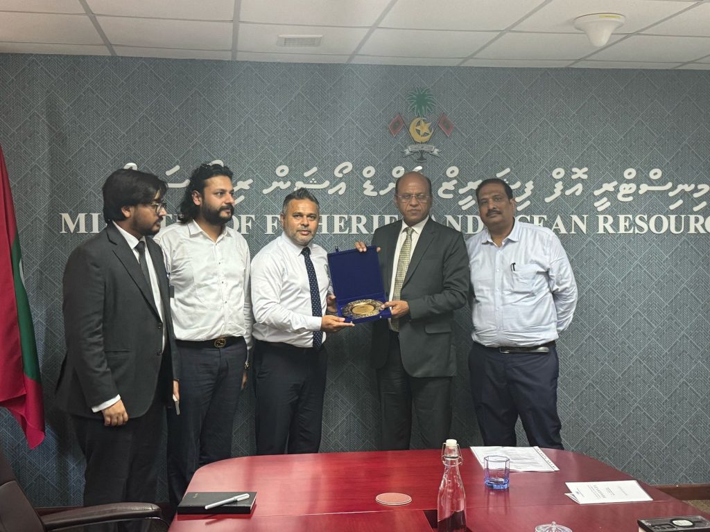 ފިޝަރީޒް މިނިސްޓަރު އިންޑިއާގެ ވިޔަފާރިވެރިންގެ ވަފްދާ ބައްދަލުކުރައްވައިފި