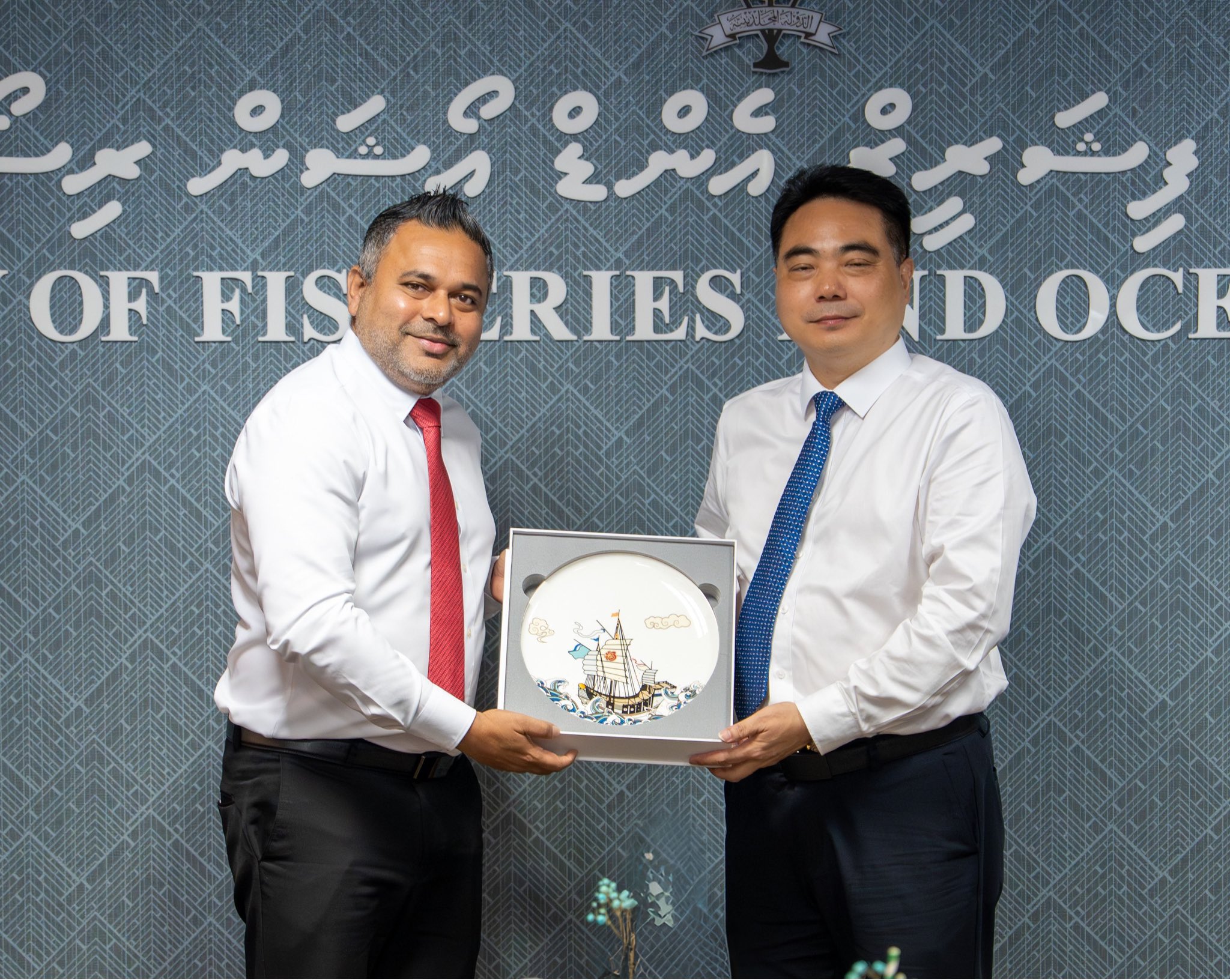 މިނިސްޓަރު ޝިޔާމް ފުޖިއާން ޕްރޮވިންސްގެ ވައިސް ގަވަރުނަރާއި ބައްދަލުކުރައްވައިފި