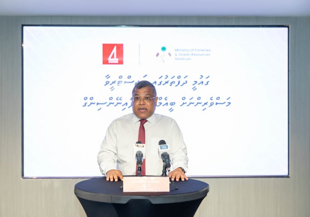 މަސްވެރިން ނަގާ ލޯނުތަކަށް އަނބުރާ ފައިސާ ދައްކަން ޖެހޭނީ އާމުދަނީ ލިބޭ މިންވަރަށް ބަލައިގެން: ޝަރީފް