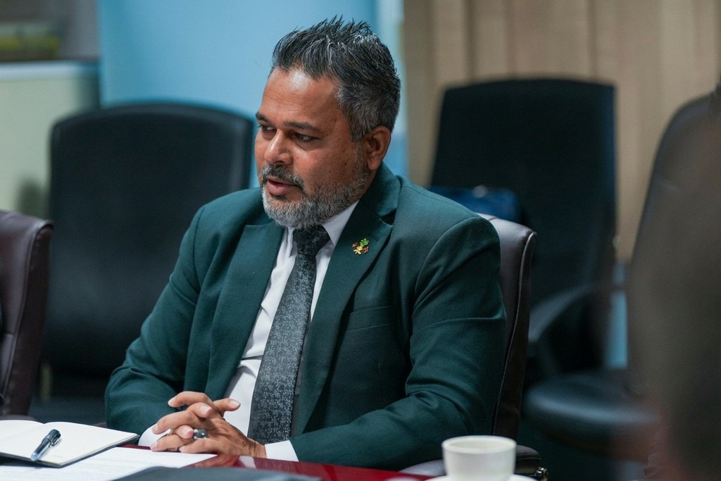 އިނގިރޭސިވިލާތުން ޑިއުޓީ އުނިކުރުމަކީ ދިވެހި މަސްވެރިންނަށާއި މަސްވެރި ޢާއިލާތަކަށާއި މަސް ކާރުޚާނާތަކަށް ލިބުނު ބޮޑު ކާމިޔާބީއެއް: ވަޒީރު