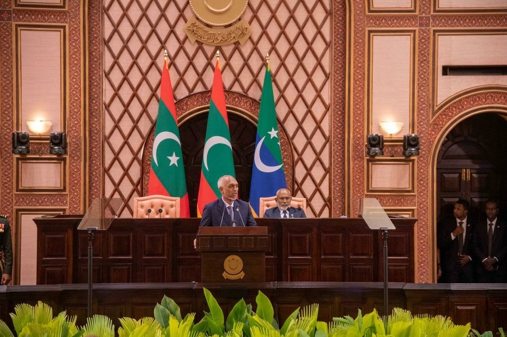 މޮރިޝަސްއަށް ފޯޅަވަހި ދިނުމާ ދެކޮޅަށް އިނގިރޭސިވިލާތަށް މިދިޔަ މަހު އިއުތިރާޒު ހުށަހަޅައިފިން: ރައީސް