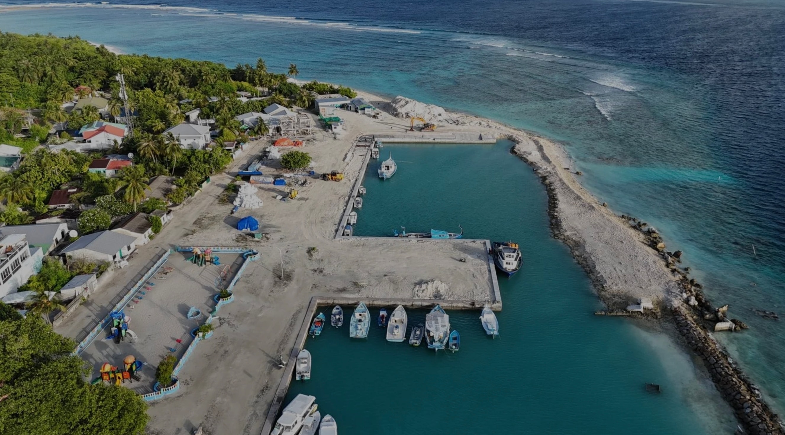 ފެރިދޫ ބަނދަރު މަޝްރޫޢުގެ %46 ނިމިއްޖެ: އެމްޓީސީސީ
