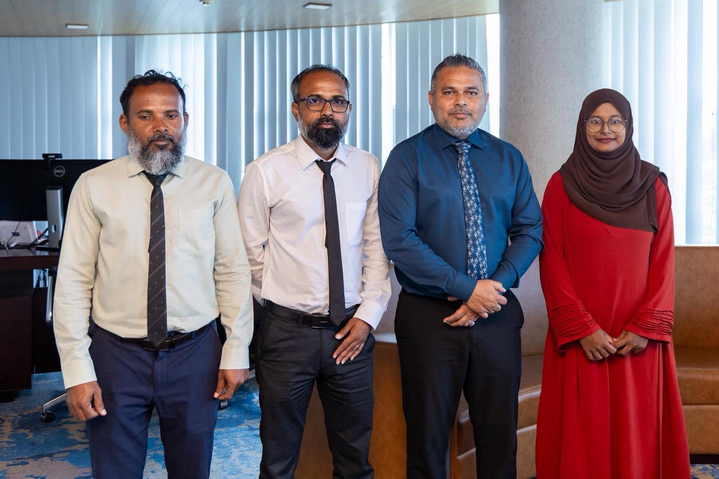 ފިޝަރީޒް މިނިސްޓަރު އަޙްމަދު ޝިޔާމް ވޭވަށު ކައުންސިލާ ބައްދަލުކުރައްވައިފި