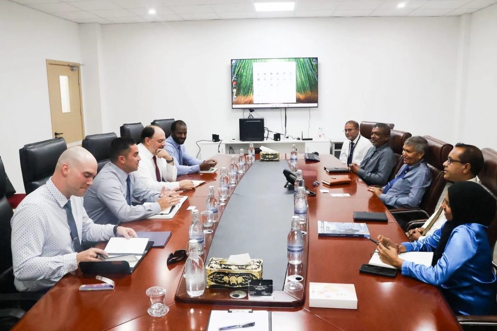 ބައިނަލްއަޤްވާމީ މިންގަނޑުތަކާ އެއްގޮތައް ރާއްޖޭގެ ބަނދަރުތައް ހިންގާތޯ ކަށަވަރުކުރުމުގެ މަޝްވަރާތައް ފަށައިފި