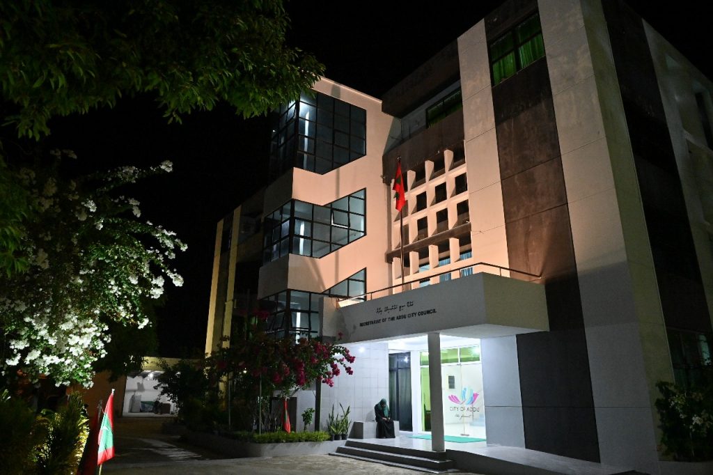 ނެވިގޭޝަން ބައްތި ނެތި ދުއްވާ އުޅަނދުފަހަރުތަކުގައި ބައްތި ހަރުކުރަން އައްޑޫ ސިޓީ ކައުންސިލުން އަންގައިފި