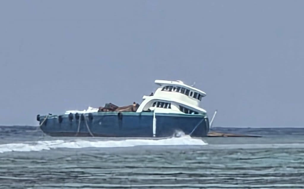Cargo Dhoni Runs Aground on Gaafaru Reef